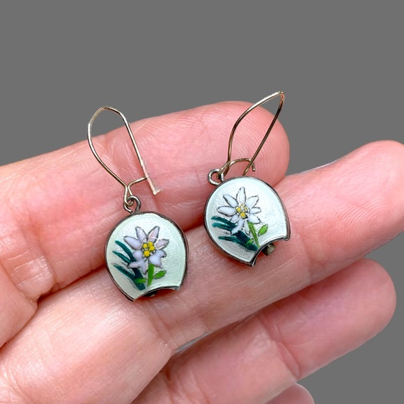 🌺Vintage Sterling & Enamel Bell Earrings - Picture 5 of 13